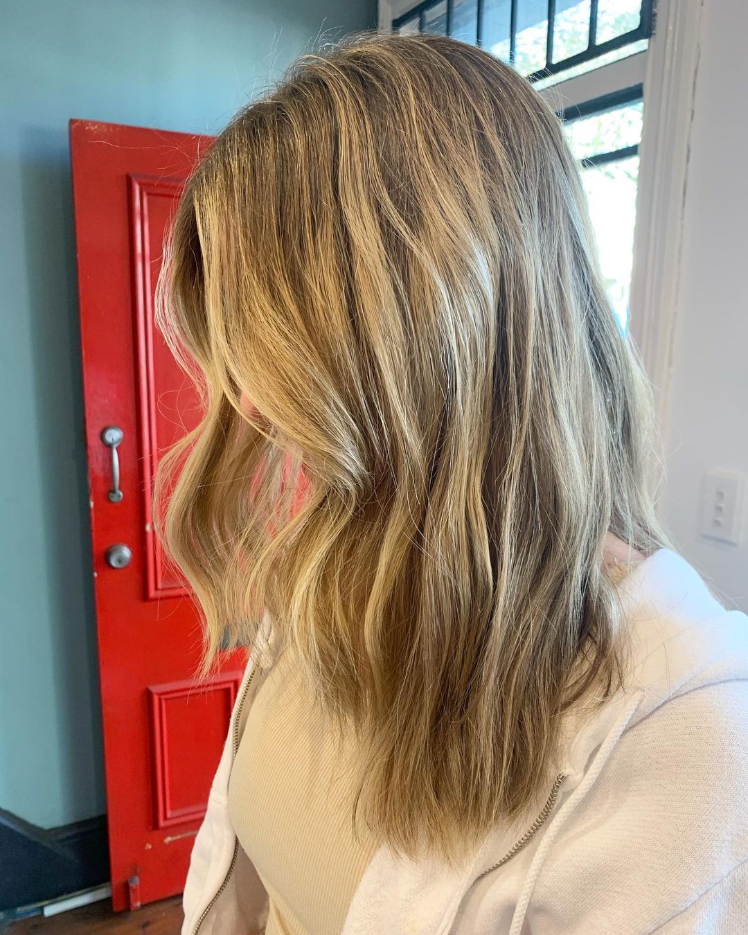 Creamy Balayage Glosty